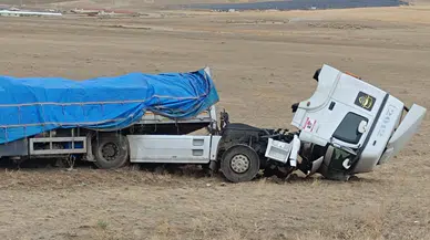Konya Yolu'ndaki feci kazadan burnu bile kanamadan kurtuldu