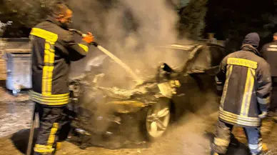 Konya'da faciaya ramak kaldı: Seyir halindeki otomobil küle döndü