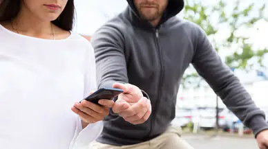 Eşinin telefonunu gasbetti: O kocaya 7 yıl 4 ay hapis