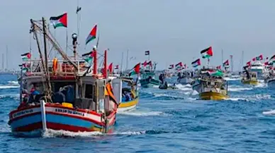 Küresel Sumud Filosuna Askeri operasyon: "13 gemi durduruldu, 30'u yolda"
