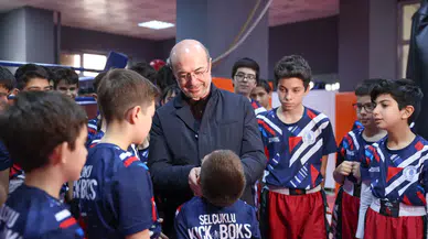 Konya'da 6 bin öğrenci heyecanı yaşadı! Kış Spor Okulları başladı