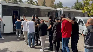 13 şehirde silah kaçakçılarına operasyon: Çok sayıda kişi tutuklandı