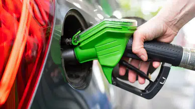 Motorinin ardından benzin: Akaryakıtta zam furyası