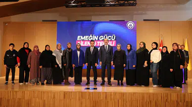 Konya'nın ilçelerinden gelen kadınlar şehri keşfediyor