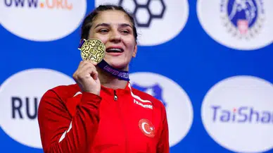 Nesrin Baş U23 Dünya Şampiyonu oldu: Milli güreşçi gururlandırdı
