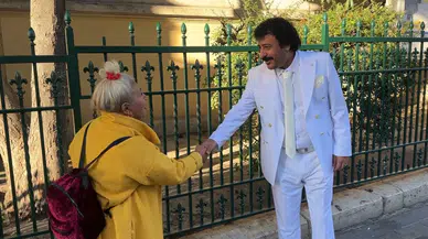 Müslüm Gürses Taksim'de görüldü herkes şaşırdı: Yaşıyormuş gibi oldu