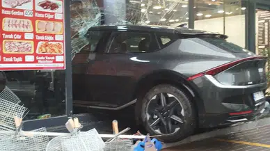 Cip kontrolden çıkıp şarküteriye daldı: Ölümden saniyelerle kurtuluş