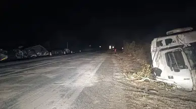 Konya'daki feci kazada süt tankeri paramparça oldu