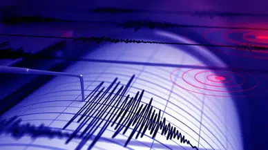 İstanbul, İzmir, Bursa ve Balıkesir sallandı... Deprem nerede oldu?