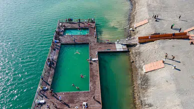 Konya'nın sahil yürüyüş yolu aydınlatıldı: Acıgöl çekim merkezi olacak