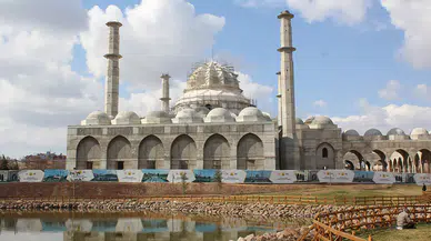 Konya'nın bu kadar büyük camiye ihtiyacı var mı? Başkandan açıklama