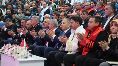 Konyalı Bakan, Akademik Yılı açtı: Selçuk Üniversitesi'nde heyecan