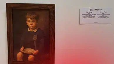 Sanat camiasını hayrete düşüren olay: Yapay zekâya yaptırdığı resmi müzede sergiledi