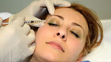 Artık 'öncesi' ve 'sonrası' yok: Doktorlara 'estetik paylaşım' yasağı