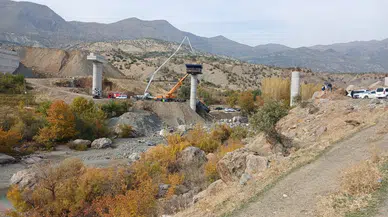 Köprü inşaatında facia: Ölü ve yaralılar var