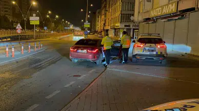 Komedi gibi: Ehliyetsiz sürücünün aracını almaya gelen arkadaşı da ehliyetsiz çıktı