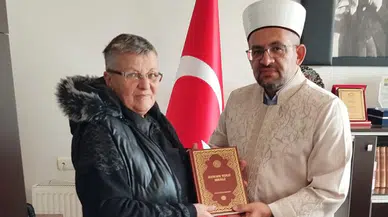 Konya'da yaşayan Cornella İslam'ı seçti: Yeni ismi Zehra oldu