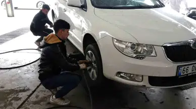 Hafta sonu başlayacak: Kar lastiği olmayan araçlar yola devam edemeyecek