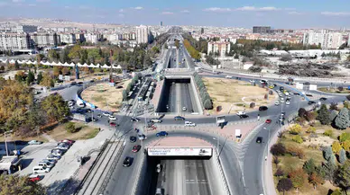 Konya'da sahne iş makinelerinin: Otogar Kavşağı 3 katlı oluyor