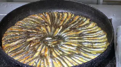 Hamsi yılında hamsi nasıl pişirilir: 25 yıllık hamsi uzmanı açıkladı