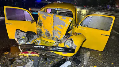 Sarı Tosbağa otobüse çarptı: 1'i ağır 3 kişi yaralandı