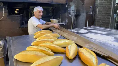 Yeni yılda ekmeğin fiyatına zam var mı: O isimden açıklama
