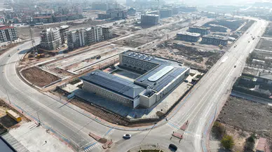 Türkiye'nin en modern lisesi Konya'ya inşa edildi: Göz kamaştırıyor