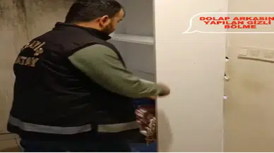 Masaj salonuna operasyon: 9 yabancı uyruklu kadın gizli bölmeden çıktı