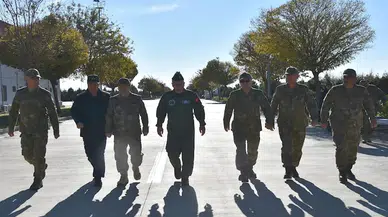 Karadeniz ısınıyor: Komutanlar ordu denetimlerine çıktı