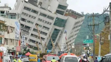 7 Büyüklüğündeki deprem böyle görüntülendi