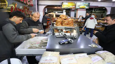 Fırıncıdan ilginç kampanya: Ekmek bir şartla bedava