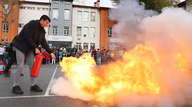 Konya'da özel öğrencilere afet eğitimi verildi