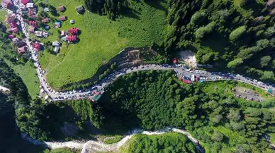 İlk kez giden şok oluyor: Ayder Yaylası'na giriş ücretleri el yakıyor