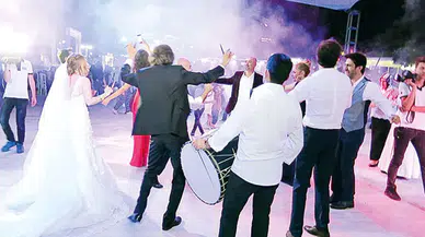 Düğün salonlarının yeni müşterisi yapay zekâ: Salon sahipleri yandı