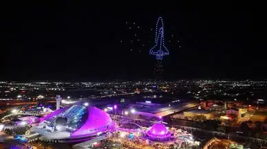 Konya'da yüzlerce drone gökyüzünü aydınlattı. Büyük şölen var