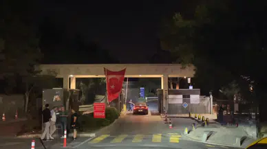 Boğaziçi Üniversitesi Kampüsü'ndeki kafede dehşet