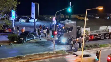 Eski belediye başkanı kaza yaptı: Ehliyetsiz ve alkollü
