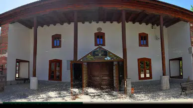 Konya’da 800 yıldır ayakta olan tarihi cami büyük ilgi görüyor