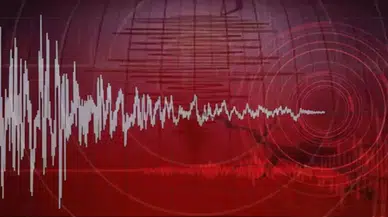 Balıkesir'de 5 büyüklüğünde deprem! İstanbul, İzmir, Bursa'da da hissedildi