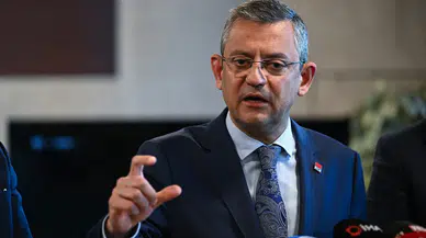 CHP'de büyük temizlik başlıyor: Özgür Özel güven tazeledi