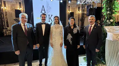 Siyaset camiası Konya'ya akın etti! Erdem ailesinin mutlu günü