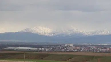 Ermenistan'dan Ağrı Dağı'ndan vazgeçti: O sembol kaldırıyor