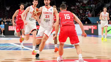 12 Dev Adam tarih yazdı: Milliler, EuroBasket'te yarı finalde!