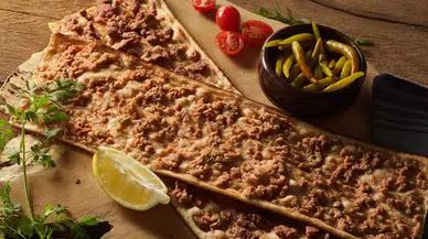 Konya'da uygun fiyata etliekmek satan marka yeni şubesini açtı