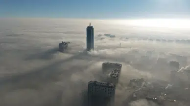 Konya güne bulutların içinde başladı: Görüş mesafesi 10 metreye düştü