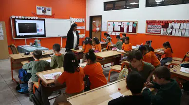 Binlerce öğretmeni etkileyecek: O yönetmelik sil baştan değişti