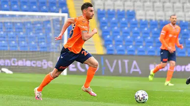 Deniz Türüç Konyaspor’da sahaya indi