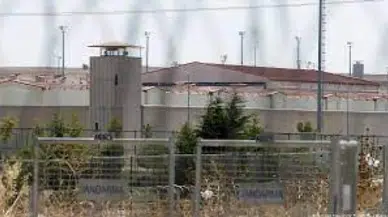 Kadın Açık Ceza İnfaz Kurumu'nda yangın: Çok sayıda yaralı var