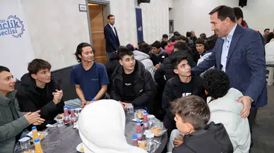 Karatay'da liseli gençlere iftar: Başkan Kılca, gençleri dinledi