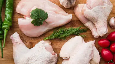 Konyalılar Ramazan'da tavuğu ucuz yiyecek: İhracat durduruldu